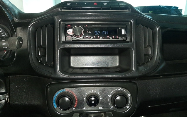 imagem-https://www.socarrao.com.br/sc-vehicle-images-prod/1008331/1776298470953-Ny5qcGc.jpg