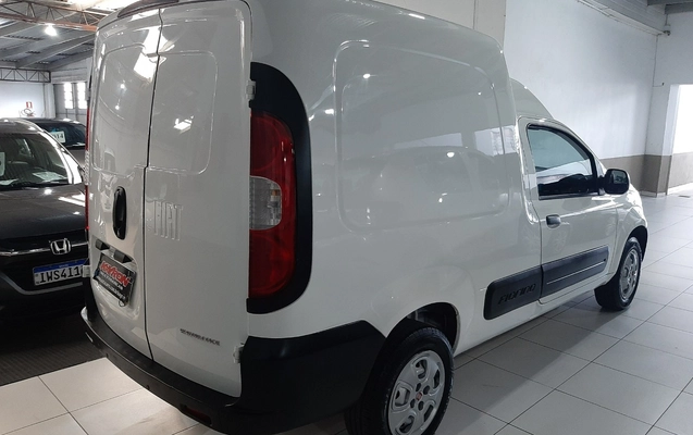 imagem-https://www.socarrao.com.br/sc-vehicle-images-prod/1008331/1776298471448-MTIuanBn.jpg