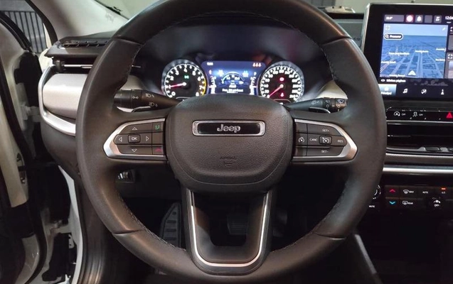 imagem-https://www.socarrao.com.br/sc-vehicle-images-prod/1008339/1776285275680-7996782_9_B_b429715c35.jpeg