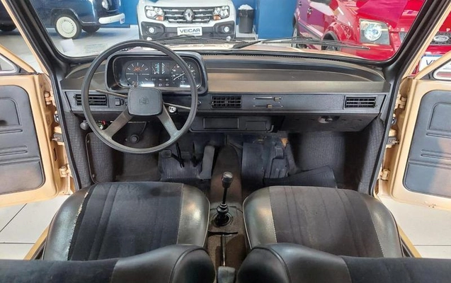 imagem-https://www.socarrao.com.br/sc-vehicle-images-prod/1008357/1784731854970-6517609_16_B_d2f8f7f86b.jpeg