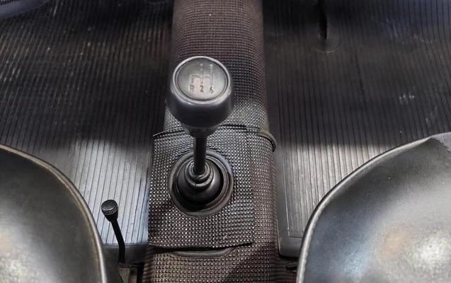 imagem-https://www.socarrao.com.br/sc-vehicle-images-prod/1008357/1784731854971-6517609_17_B_f21e3eabd6.jpeg