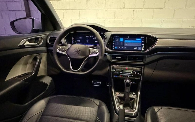 imagem-https://www.socarrao.com.br/sc-vehicle-images-prod/1008396/1782828697749-7901189_8_B_1a2a6f87b8.jpeg