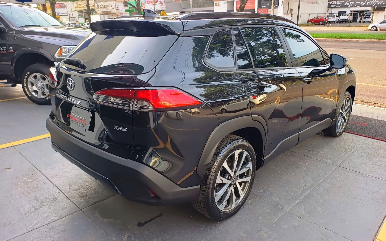 imagem-https://www.socarrao.com.br/sc-vehicle-images-prod/1008408/1776286500757-VE9ZT1RBIENPUk9MTEEgQ1JPU1MgMi4wIFhSRSBESVJFQ1QgU0hJRlQgMjAyMyBQUkVUQSA0LmpwZw.jpg