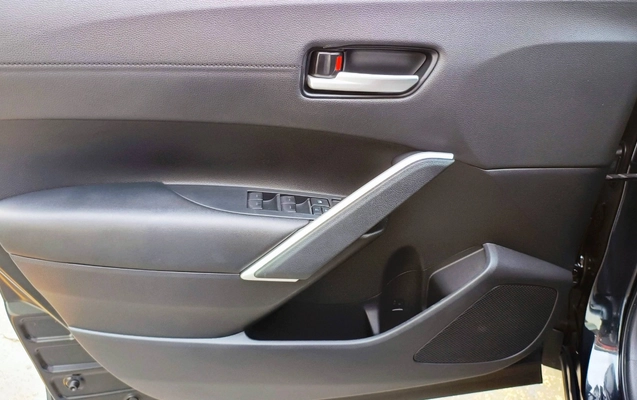 imagem-https://www.socarrao.com.br/sc-vehicle-images-prod/1008408/1776286502456-VE9ZT1RBIENPUk9MTEEgQ1JPU1MgMi4wIFhSRSBESVJFQ1QgU0hJRlQgMjAyMyBQUkVUQSAxNi5qcGc.jpg