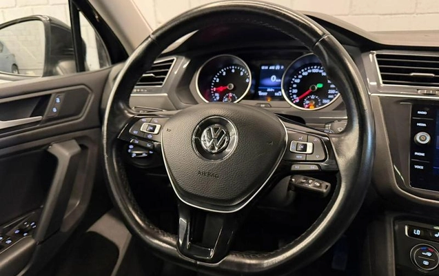 imagem-https://www.socarrao.com.br/sc-vehicle-images-prod/1008429/1782828742348-7902246_9_B_e881c7a80f.jpeg