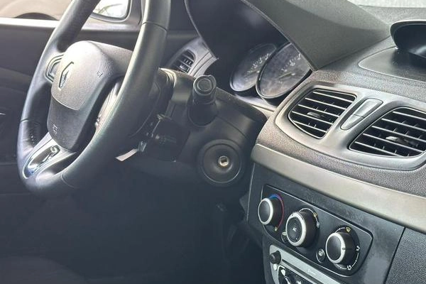 imagem-https://www.socarrao.com.br/sc-vehicle-images-prod/1009546/1788189414302-7997950_20_B_d042c63a30.jpeg