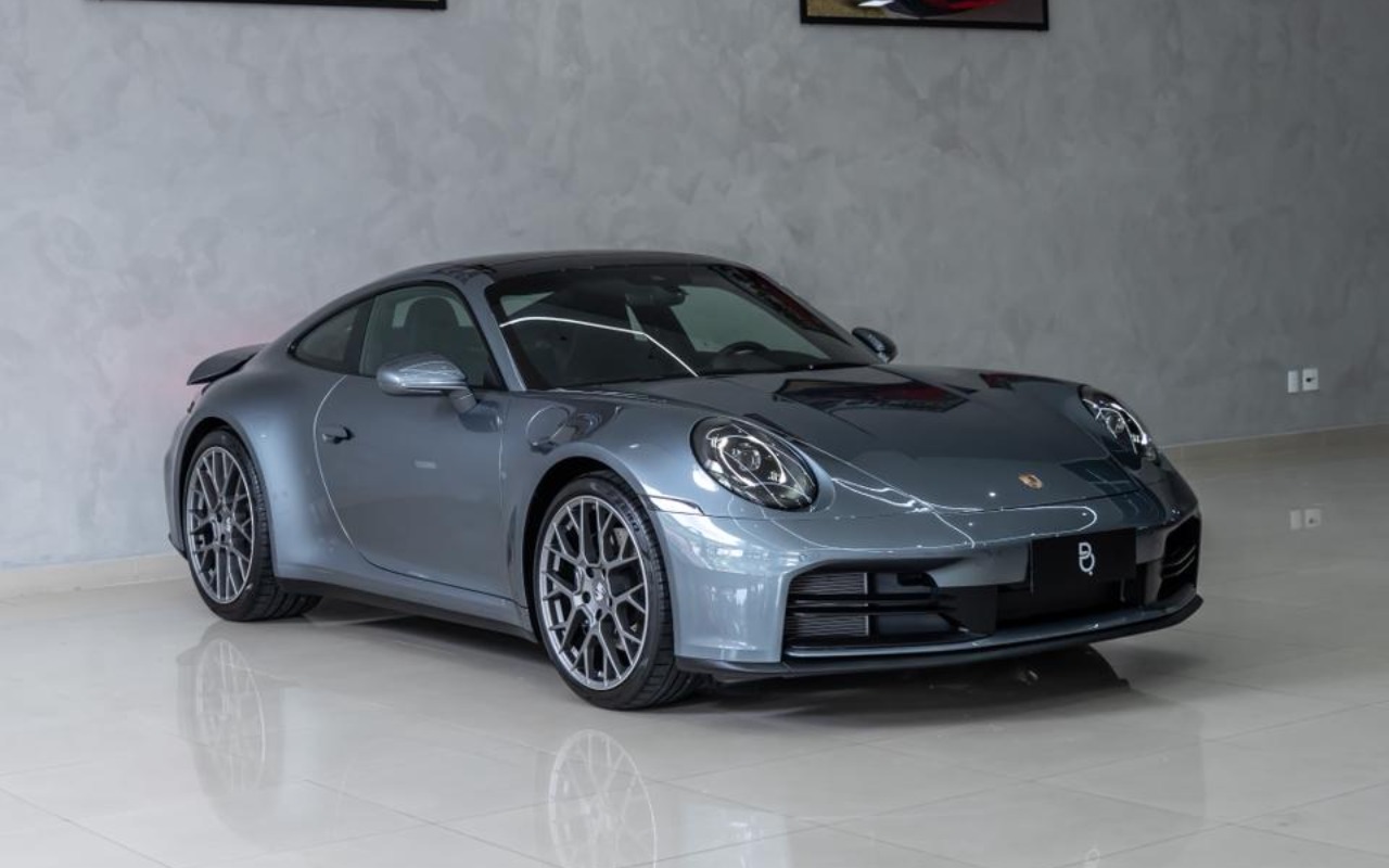 Porsche 911 Carrera Coupe 3.0 (991/992) na cor Cinza em Campinas / SP - 1009612