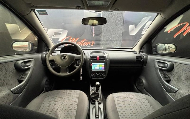 imagem-https://www.socarrao.com.br/sc-vehicle-images-prod/1009624/1789268215184-7998280_17_B_553cfaba23.jpeg