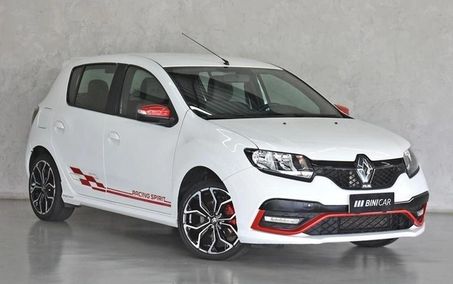 imagem-https://www.socarrao.com.br/sc-vehicle-images-prod/1009678/1785947516860-7980247_12_B_1162edc406.jpeg