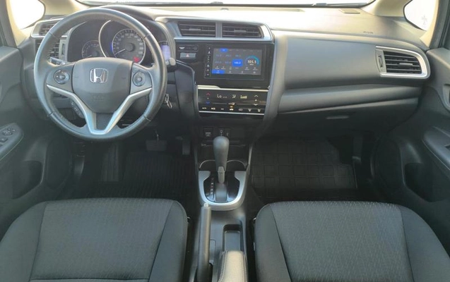 imagem-https://www.socarrao.com.br/sc-vehicle-images-prod/1009760/1781897859942-7998396_5_B_e4a0142687.jpeg