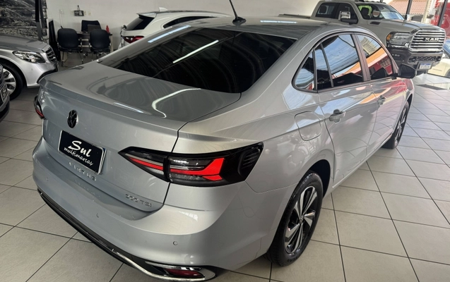imagem-https://www.socarrao.com.br/sc-vehicle-images-prod/1010110/1786123637294-AACTrQQyTrH7li7rdbsDFmdCvwdFj3Ci.jpg