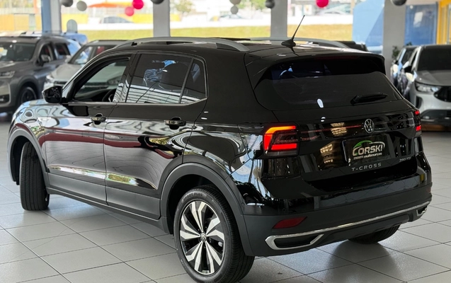 imagem-https://www.socarrao.com.br/sc-vehicle-images-prod/1010131/1776352573933-ZDhjYzgxMzAtYjIzZS00NDlmLTg1MmEtMjk1ZGZlZmIzNmVlLmpwZWc.jpeg