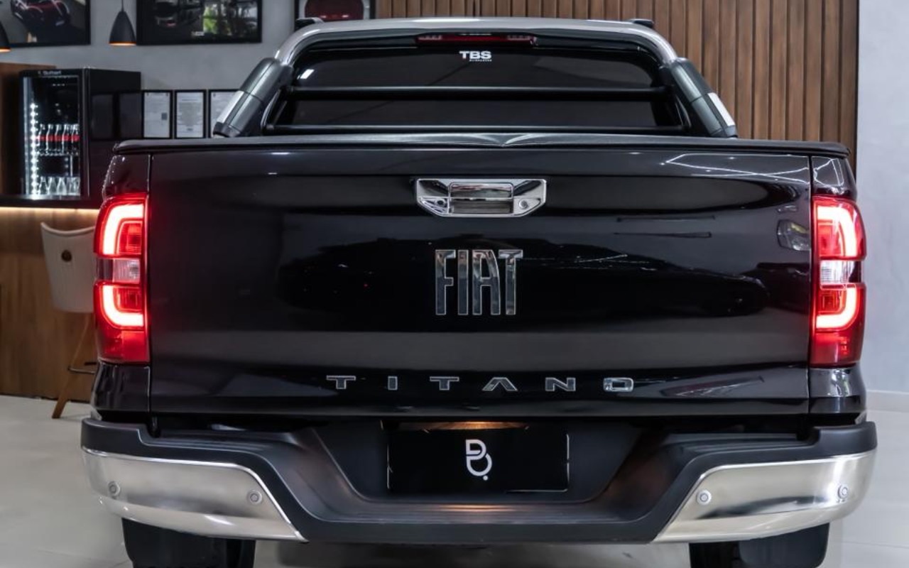 imagem-https://www.socarrao.com.br/sc-vehicle-images-prod/1010282/1776949235138-V2hhdHNBcHAgSW1hZ2UgMjAyNi0wNC0yMyBhdCAwOS4yNy4yOCAoMSkuanBlZw.jpeg