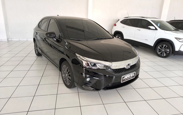 imagem-https://www.socarrao.com.br/sc-vehicle-images-prod/1010295/1776357033320-4628cdb8-3c2c-42c9-86ea-f24056badc6a.jpg