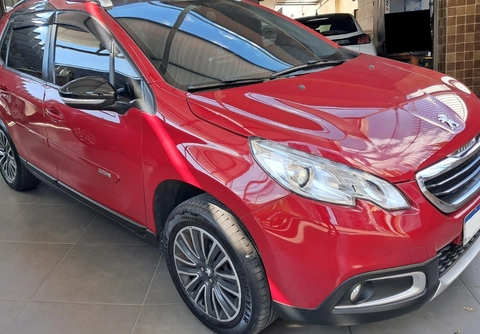 Peugeot 2008 2019 Vermelho — foto 1 de 3