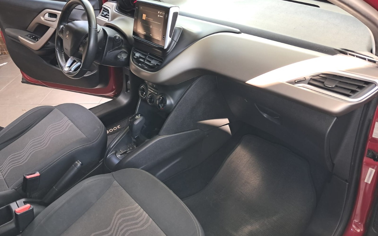 imagem-https://www.socarrao.com.br/sc-vehicle-images-prod/1010378/1776359540452-V2hhdHNBcHAgSW1hZ2UgMjAyNi0wNC0xNiBhdCAxMy4wNC41MS5qcGVn.jpeg