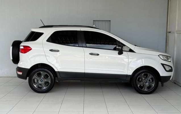 imagem-https://www.socarrao.com.br/sc-vehicle-images-prod/1010432/1788355147620-7966557_10_B_e5ed89017e.jpeg