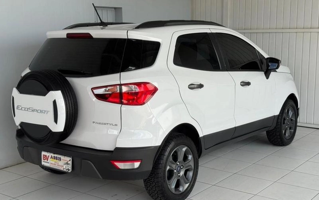 imagem-https://www.socarrao.com.br/sc-vehicle-images-prod/1010432/1788355147622-7966557_15_B_0491395a92.jpeg