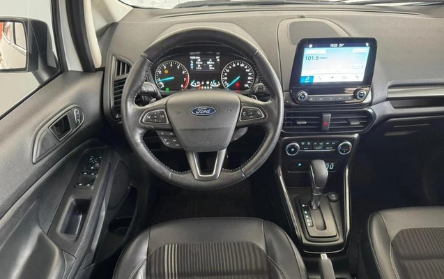 imagem-https://www.socarrao.com.br/sc-vehicle-images-prod/1010432/1788355147624-7966557_15_B_1832fe1125.jpeg