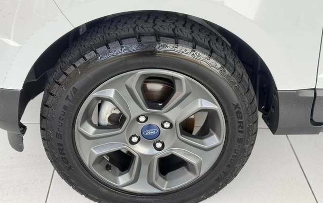 imagem-https://www.socarrao.com.br/sc-vehicle-images-prod/1010432/1788355147637-7966557_0_B_6f15ab8367.jpeg