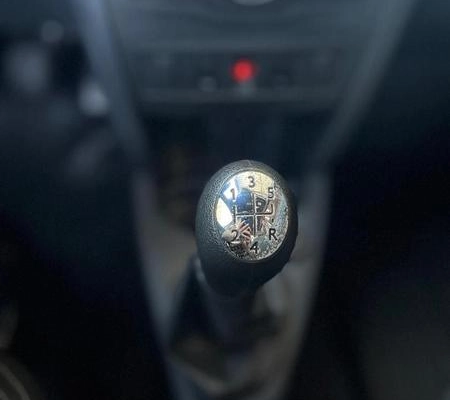 imagem-https://www.socarrao.com.br/sc-vehicle-images-prod/1010452/1783543596197-7998907_4_B_a5cceb844e.jpeg