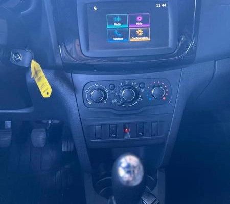 imagem-https://www.socarrao.com.br/sc-vehicle-images-prod/1010452/1783543596197-7998907_4_B_c27e6cccc2.jpeg