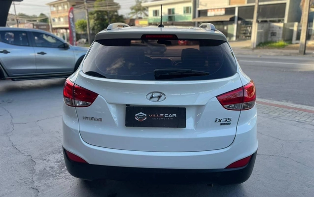 imagem-https://www.socarrao.com.br/sc-vehicle-images-prod/1010516/1776362770826-81883989002d4f1fbd5b8165ea82fab0_1776362680187.jpeg