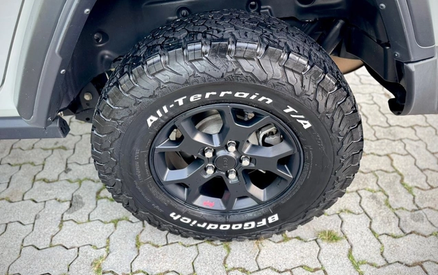 imagem-https://www.socarrao.com.br/sc-vehicle-images-prod/1010517/1776362777188-92cf055b-c24e-41d4-a31c-ef64130d957d.jpg