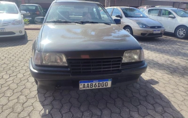 imagem-https://www.socarrao.com.br/sc-vehicle-images-prod/1010576/1786113490062-7743501_9_B_4dca51f255.jpeg