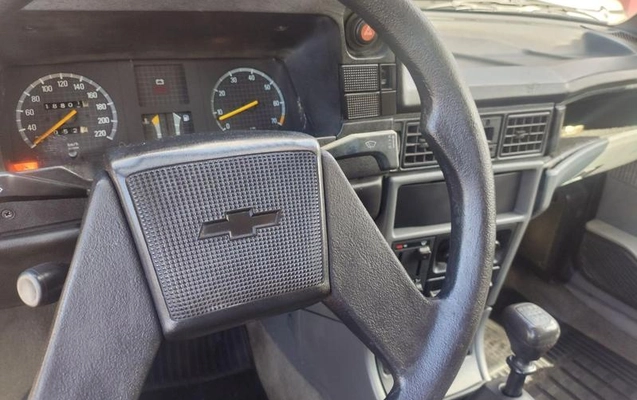 imagem-https://www.socarrao.com.br/sc-vehicle-images-prod/1010576/1786113490073-7743501_1_B_f986cf9841.jpeg