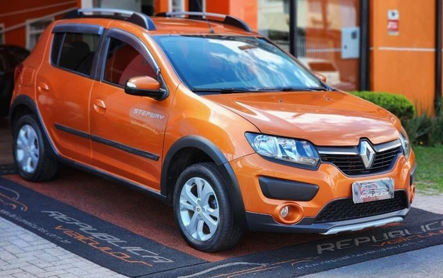 imagem-https://www.socarrao.com.br/sc-vehicle-images-prod/1010760/1787756461892-8000264_2_B_8e812e7704.jpeg