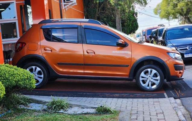 imagem-https://www.socarrao.com.br/sc-vehicle-images-prod/1010760/1787756461900-8000264_12_B_78ea1981b5.jpeg