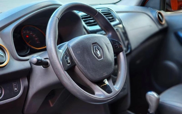 imagem-https://www.socarrao.com.br/sc-vehicle-images-prod/1010760/1787756461904-8000264_4_B_c53f2b2019.jpeg