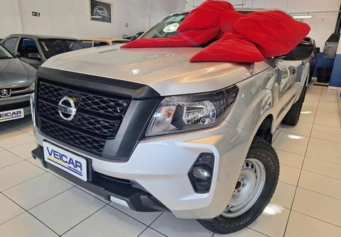 Nissan Frontier 2023 Prata — foto 1 de 3