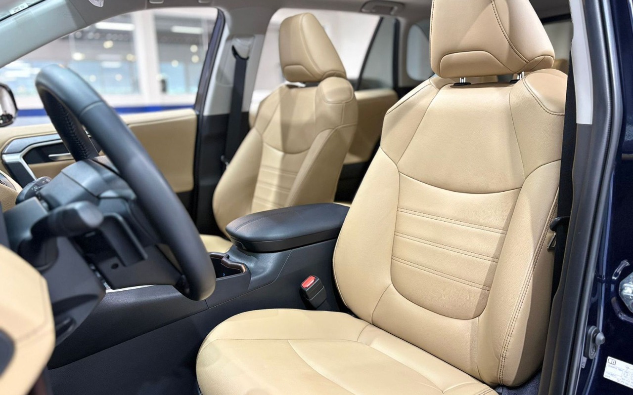 imagem-https://www.socarrao.com.br/sc-vehicle-images-prod/1010903/1776367609576-VE9ZT1RBIFJBVjQgMi41IFNYIENPTk5FQ1QgNHg0IEjDjUJSSURPIC0gMjAyNCAtIEFaVUwgLSBSWVc4RjU1ICgxNSkuanBn.jpg