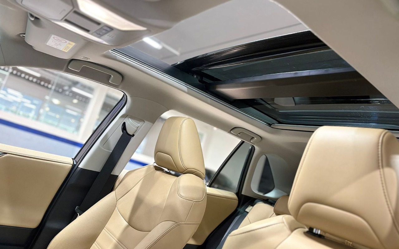 imagem-https://www.socarrao.com.br/sc-vehicle-images-prod/1010903/1776367609644-VE9ZT1RBIFJBVjQgMi41IFNYIENPTk5FQ1QgNHg0IEjDjUJSSURPIC0gMjAyNCAtIEFaVUwgLSBSWVc4RjU1ICgyMykuanBn.jpg