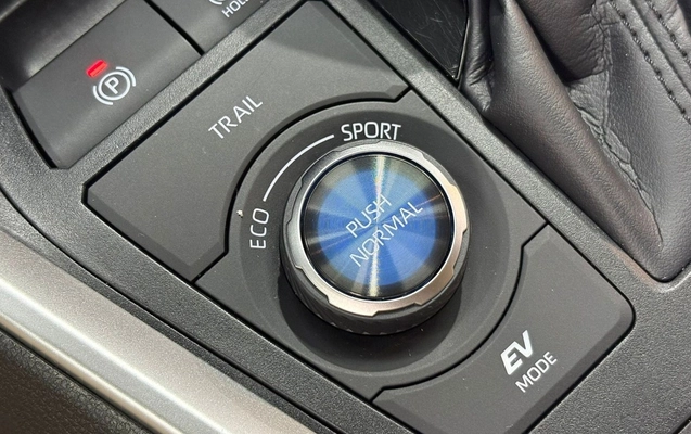 imagem-https://www.socarrao.com.br/sc-vehicle-images-prod/1010903/1776367609957-VE9ZT1RBIFJBVjQgMi41IFNYIENPTk5FQ1QgNHg0IEjDjUJSSURPIC0gMjAyNCAtIEFaVUwgLSBSWVc4RjU1ICgyMSkuanBn.jpg