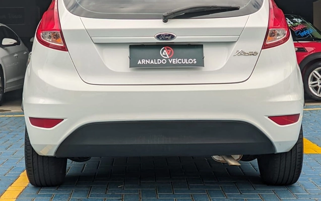 imagem-https://www.socarrao.com.br/sc-vehicle-images-prod/1010928/1788448618343-gb-ae68011.jpeg