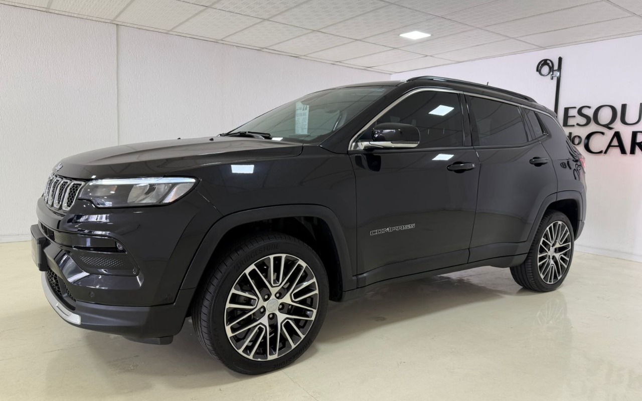 Jeep Compass 2023 Preto — foto 1 de 3