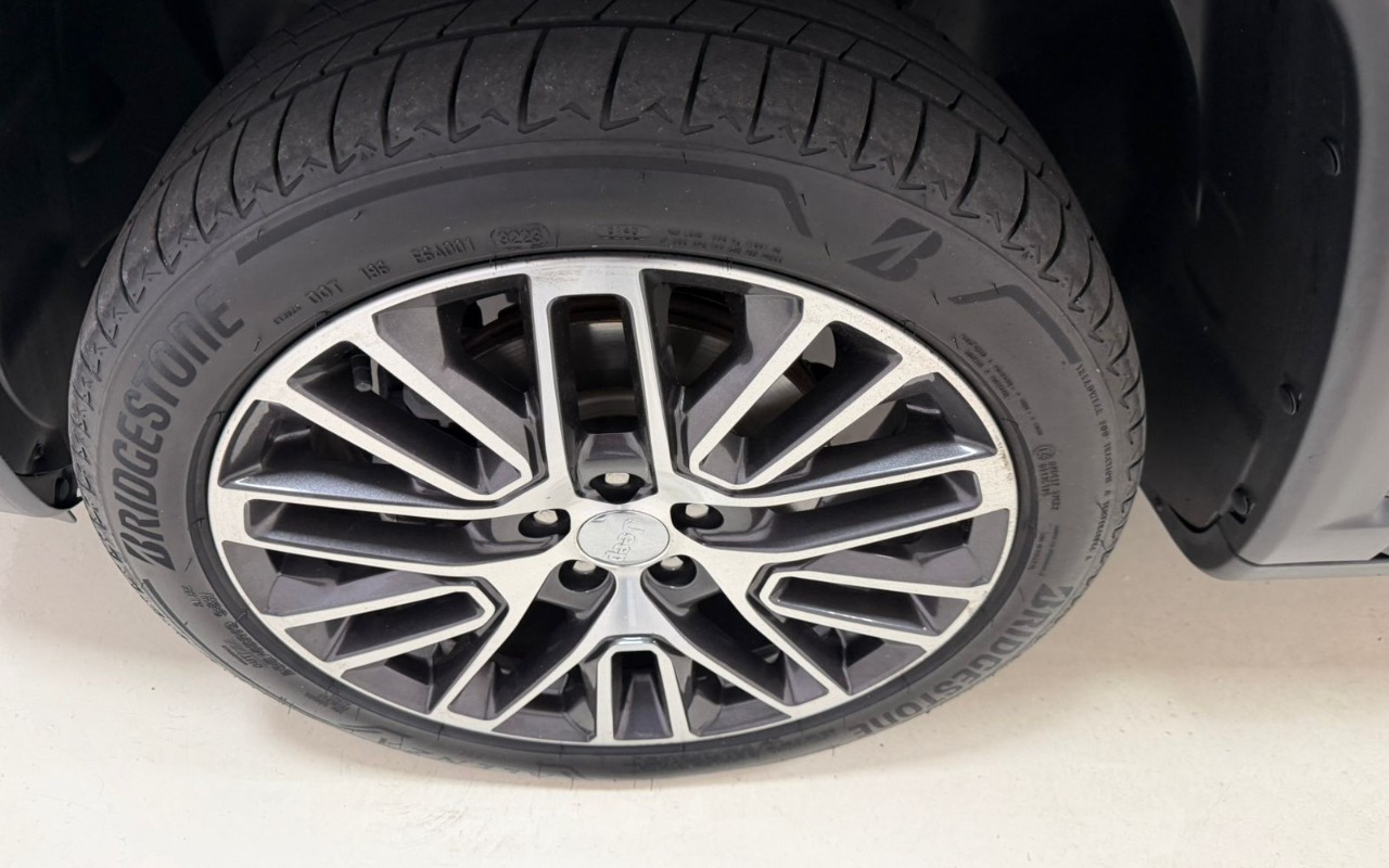 imagem-https://www.socarrao.com.br/sc-vehicle-images-prod/1010931/1776368010312-V2hhdHNBcHAgSW1hZ2UgMjAyNi0wNC0xNiBhdCAxNS4xMi40NSAoMikuanBlZw.jpeg