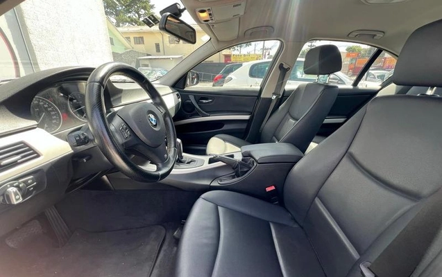 imagem-https://www.socarrao.com.br/sc-vehicle-images-prod/1010970/1787163230836-7999969_0_B_8709d3de77.jpeg