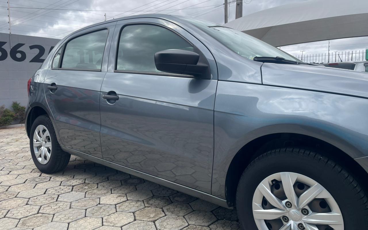 imagem-https://www.socarrao.com.br/sc-vehicle-images-prod/1011005/1776369195317-OEM3RjBDQUYtQzNCMi00OTkxLUI0QUEtMjZDREMwRjEwQkVCLmpwZWc.jpeg