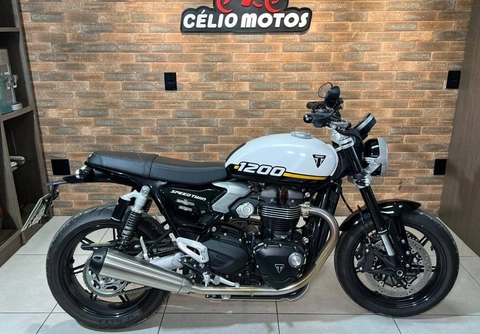 Triumph Speed Twin 1200cc 2025 Branco — foto 1 de 3
