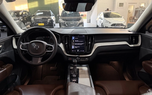imagem-https://www.socarrao.com.br/sc-vehicle-images-prod/1011053/1780526081722-vehicle_image_1777320274_04cfc6913b6a4c2b2b88a0f815142315.jpeg