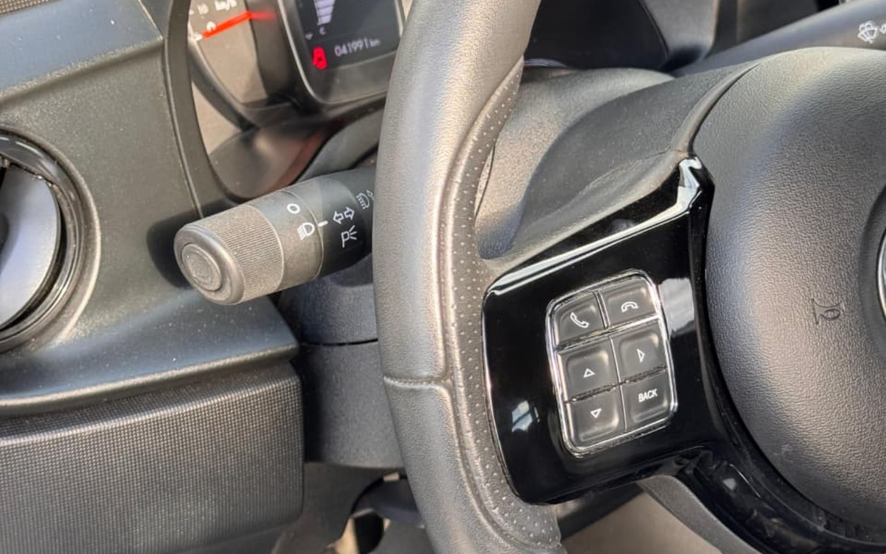 imagem-https://www.socarrao.com.br/sc-vehicle-images-prod/1011057/1776369881965-V2hhdHNBcHAgSW1hZ2UgMjAyNi0wNC0xNiBhdCAxNS41MS4yNS5qcGVn.jpeg