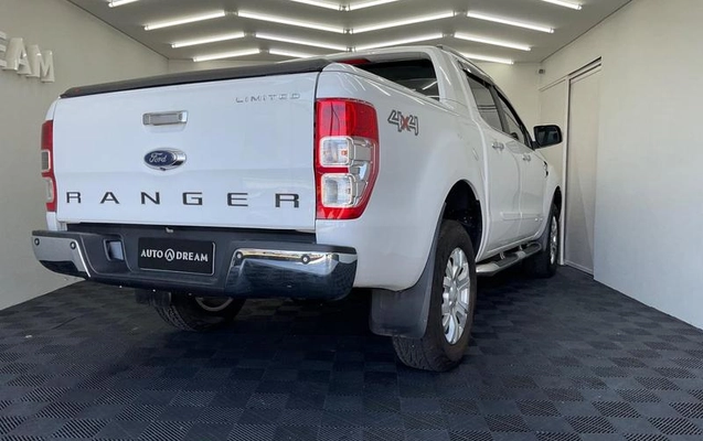 imagem-https://www.socarrao.com.br/sc-vehicle-images-prod/1011266/1785248222131-8000878_6_B_13c8b09b7f.jpeg