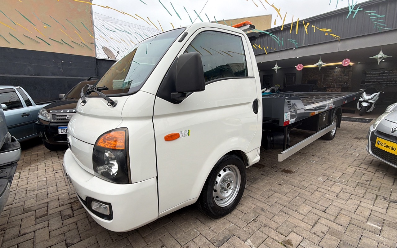 Hyundai HR 2014 Branco — foto 1 de 1