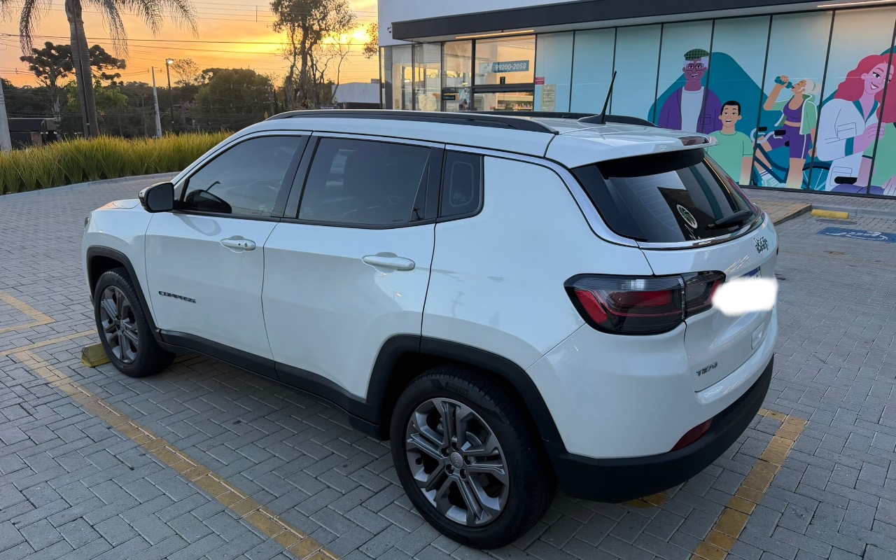 imagem-https://www.socarrao.com.br/sc-vehicle-images-prod/1011431/1776381348356-SU1HXzAwOTcuanBlZw.jpeg
