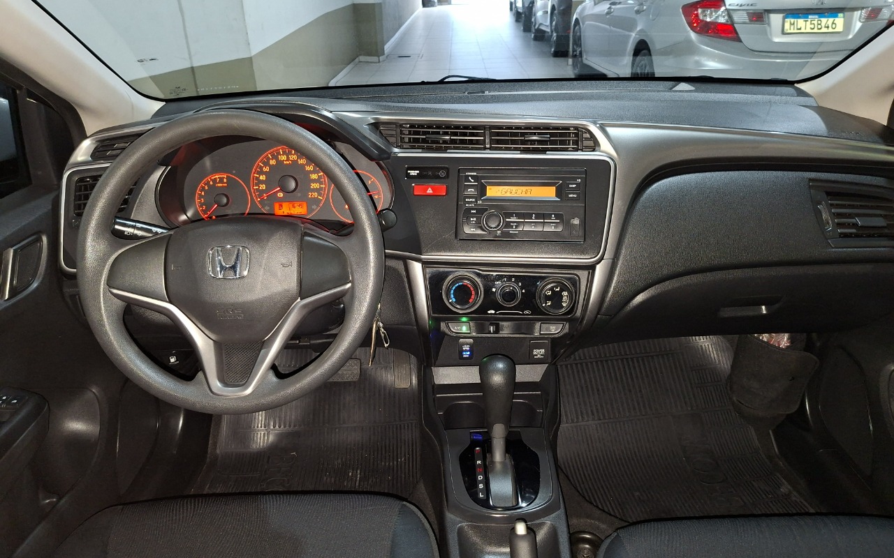 imagem-https://www.socarrao.com.br/sc-vehicle-images-prod/1011459/1776384837684-Mi5qcGVn.jpeg