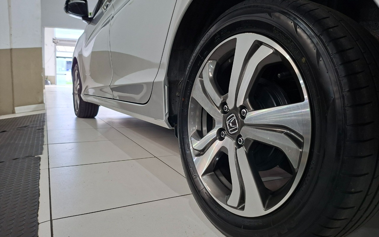 imagem-https://www.socarrao.com.br/sc-vehicle-images-prod/1011459/1776384838950-MTguanBn.jpg